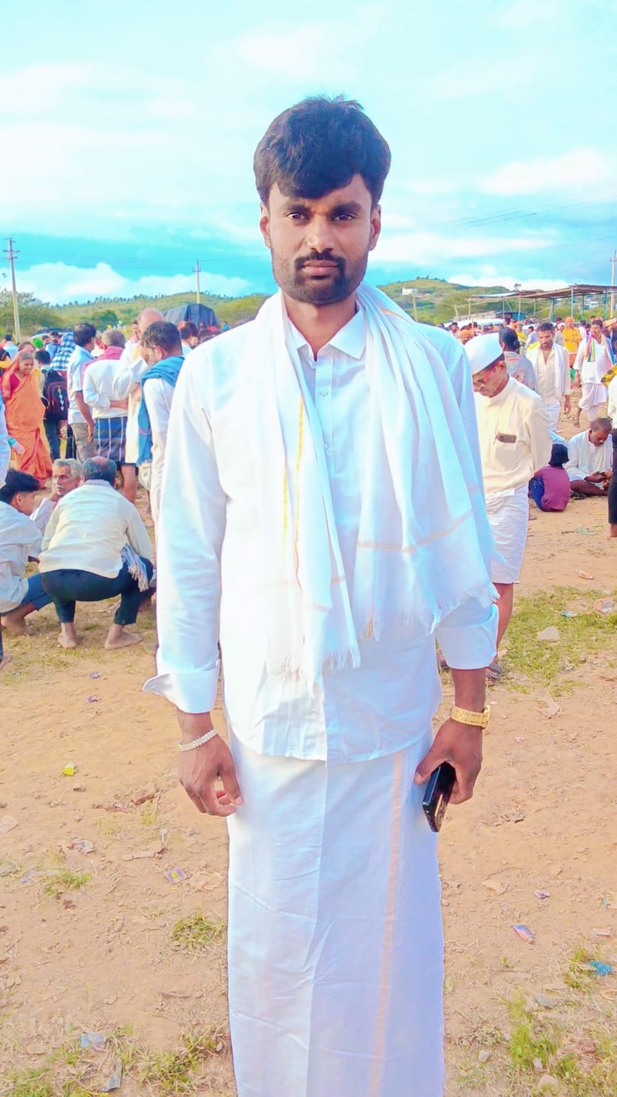 Abhinav M